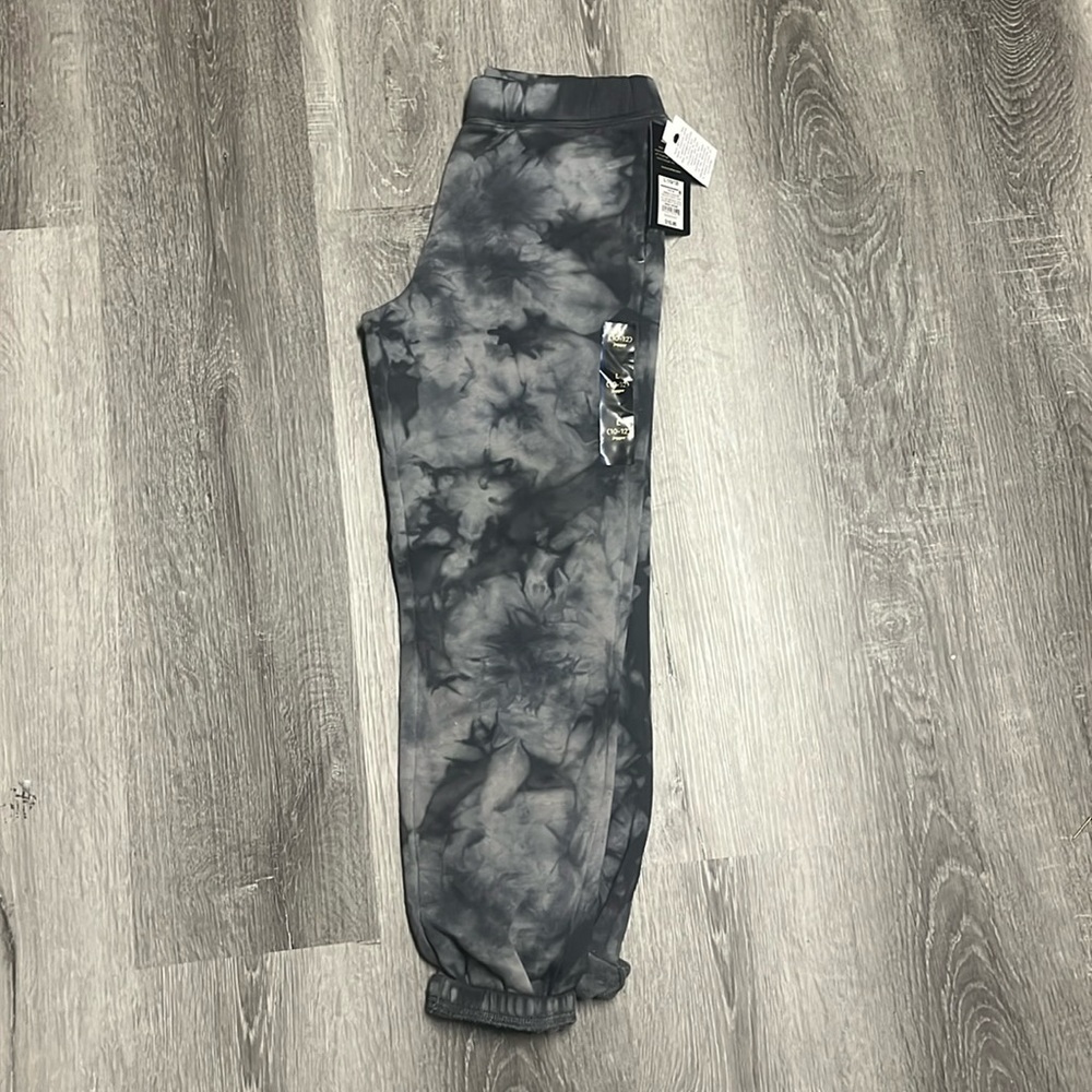 NWT kids joggers l(10/12)
